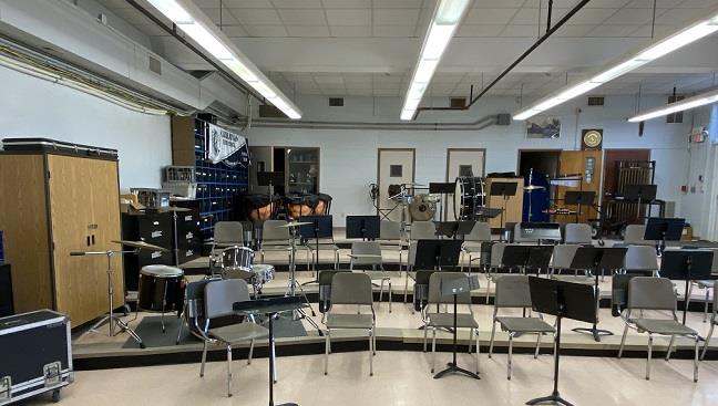 Photo of current conditions in MHS band room.